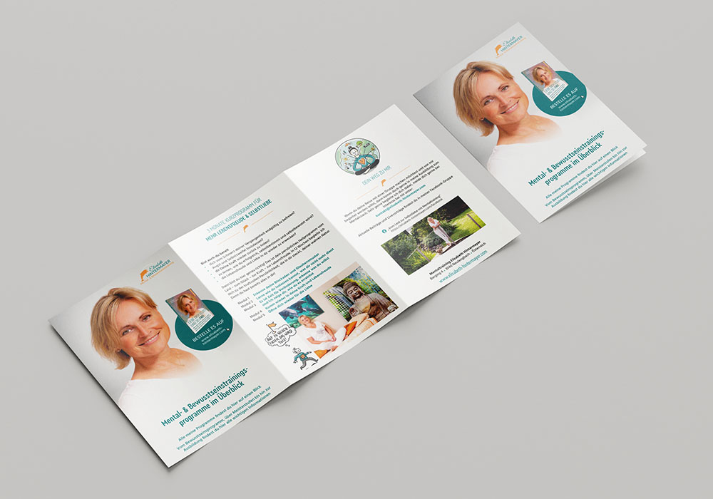 Aufgeschlagener Folder von Elisabeth Hintermayer aus Österreich