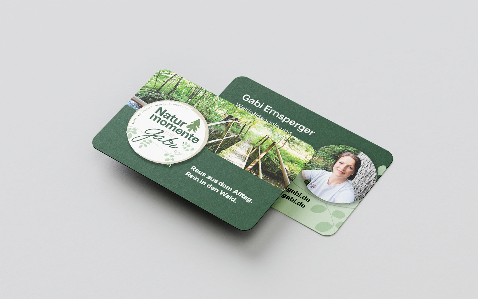 Visitenkarten Vorder- und Rückseite der Waldpädagogin Gabi Ernsperger aus Jagstzell